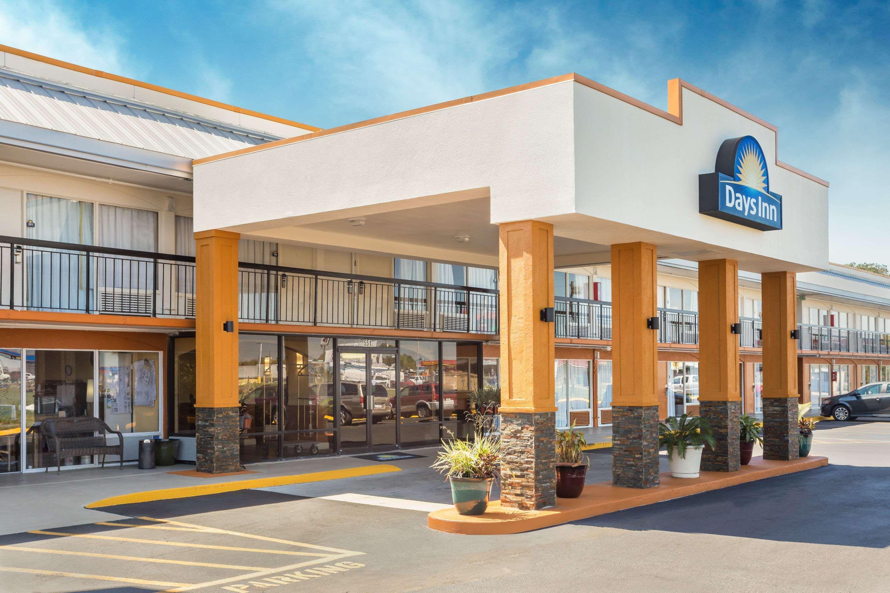 Days Inn By Wyndham Wildwood I-75 Екстер'єр фото